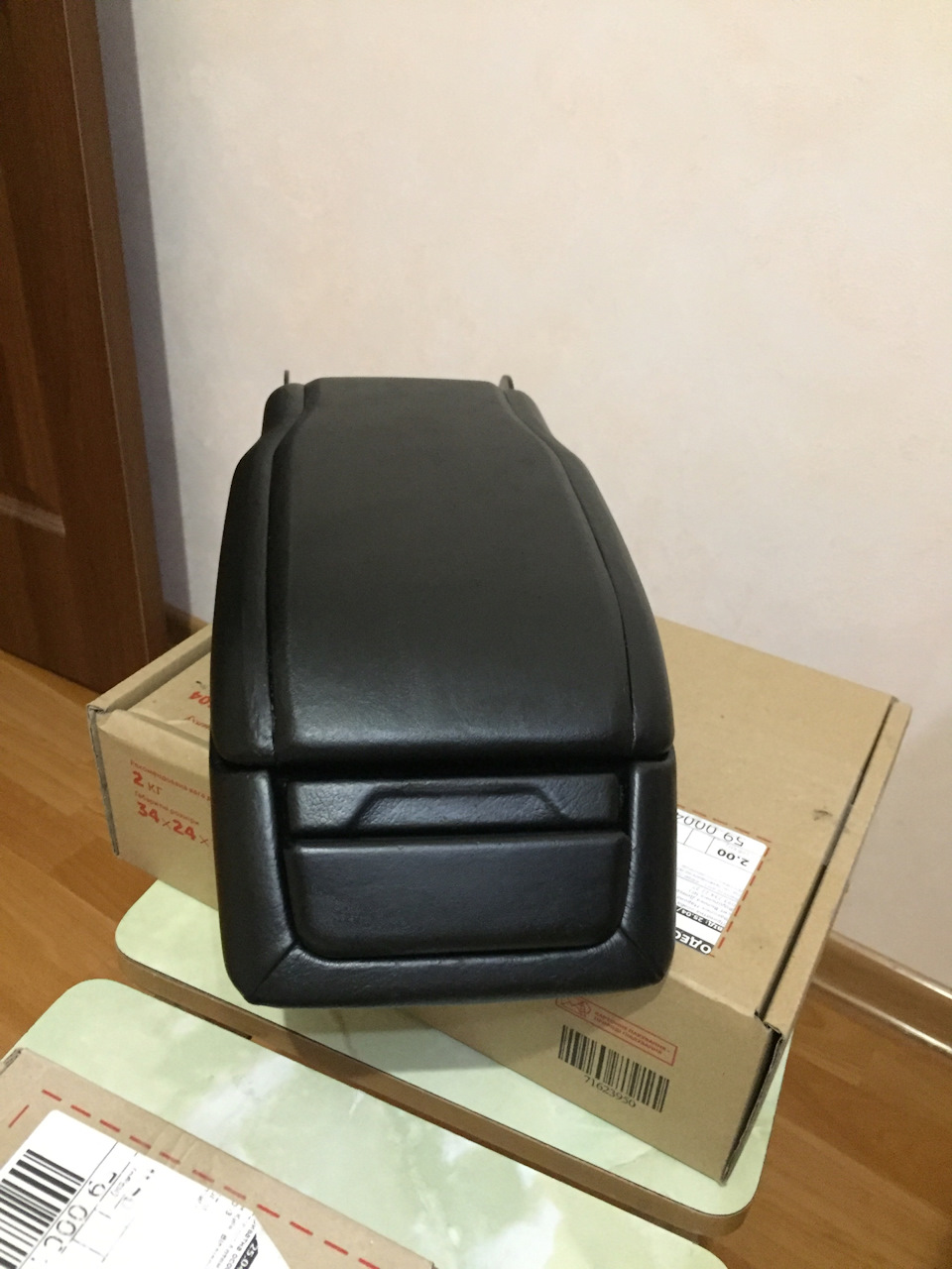 Перефарбування підлокітника w140/c140 5