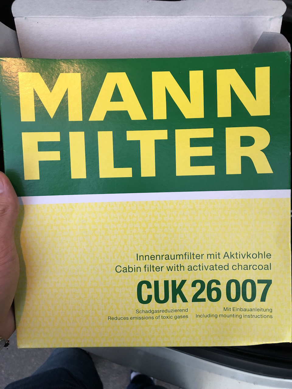 Фільтр салону на CLA. MANN CUK 26007 2