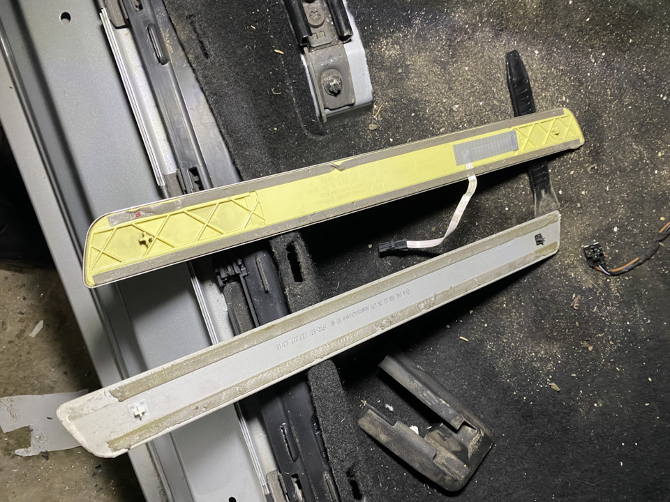 Пороги з підсвічуванням CLA 250 4