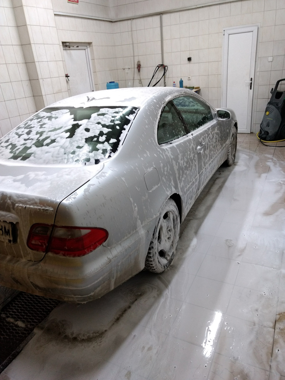 Сів у clk акумулятор, як відкрити багажник, прикурив 4