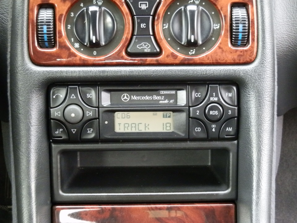 Заміна Pioneer AVH-P5900DVD на штатну систему з підключенням CD Changer'а 1