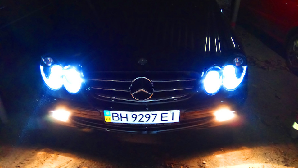 Нова зла оптика для мурзика і трохи вінілу для задніх фар 😈 4