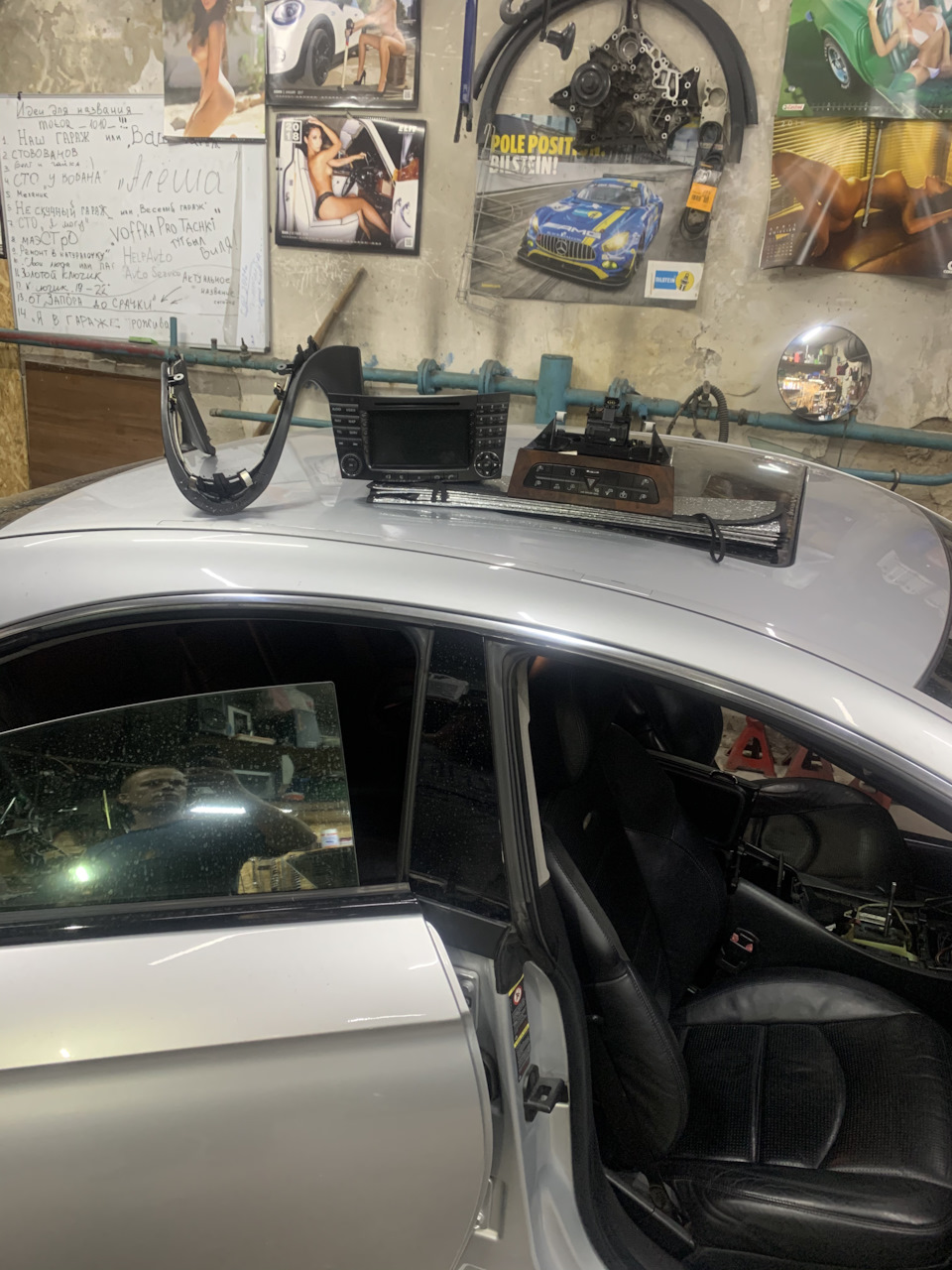 CLS w219 підлокітник Америка 2