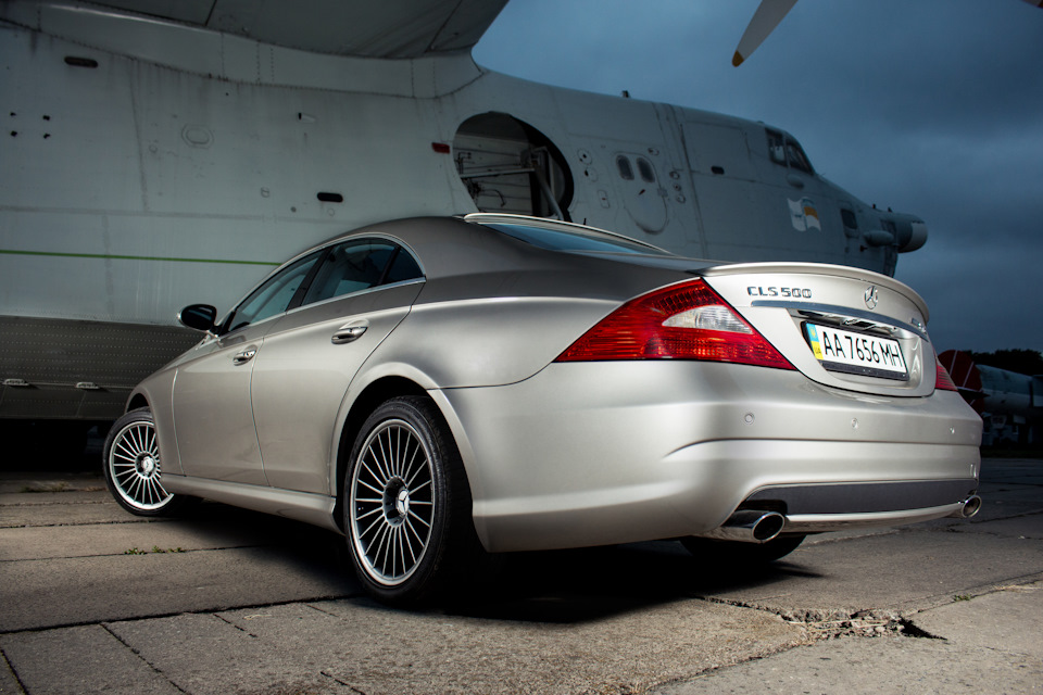 Фотосесія: CLS у музеї авіації 1