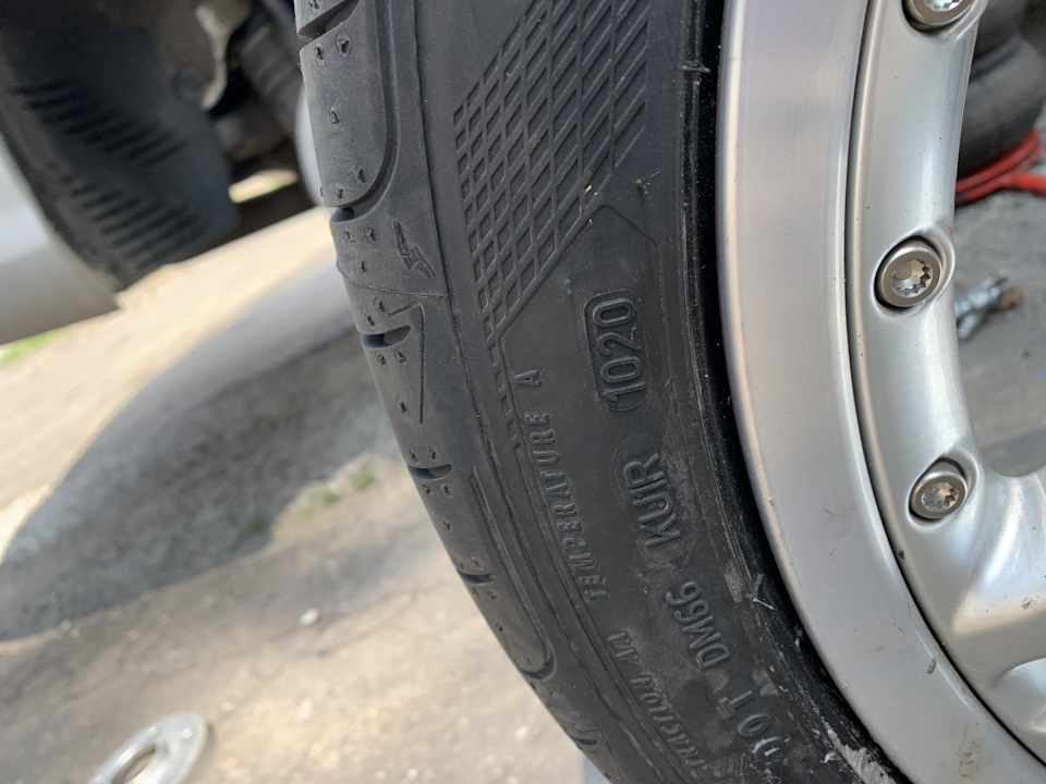 Mercedes cls500 w219 Goodyear eagle F1 asymmetric 5 245/40r19 4
