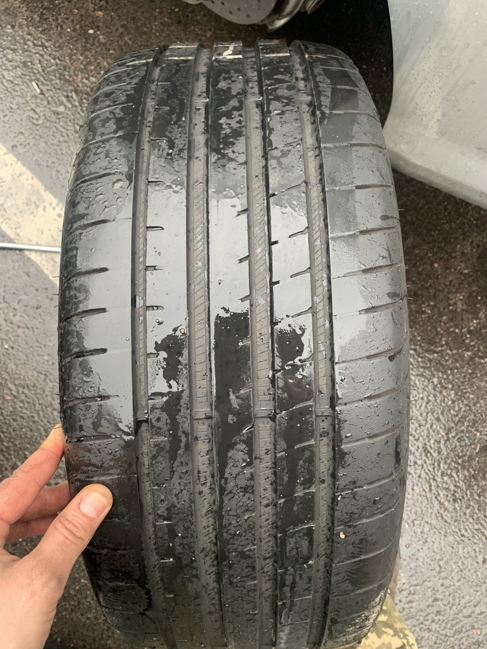 W219 Cls гума Goodyear asymmetric 5 4