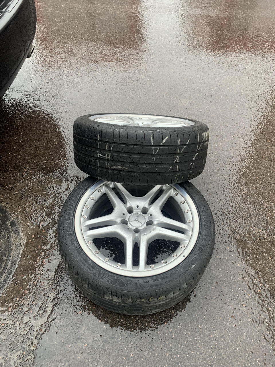 W219 Cls гума Goodyear asymmetric 5 2