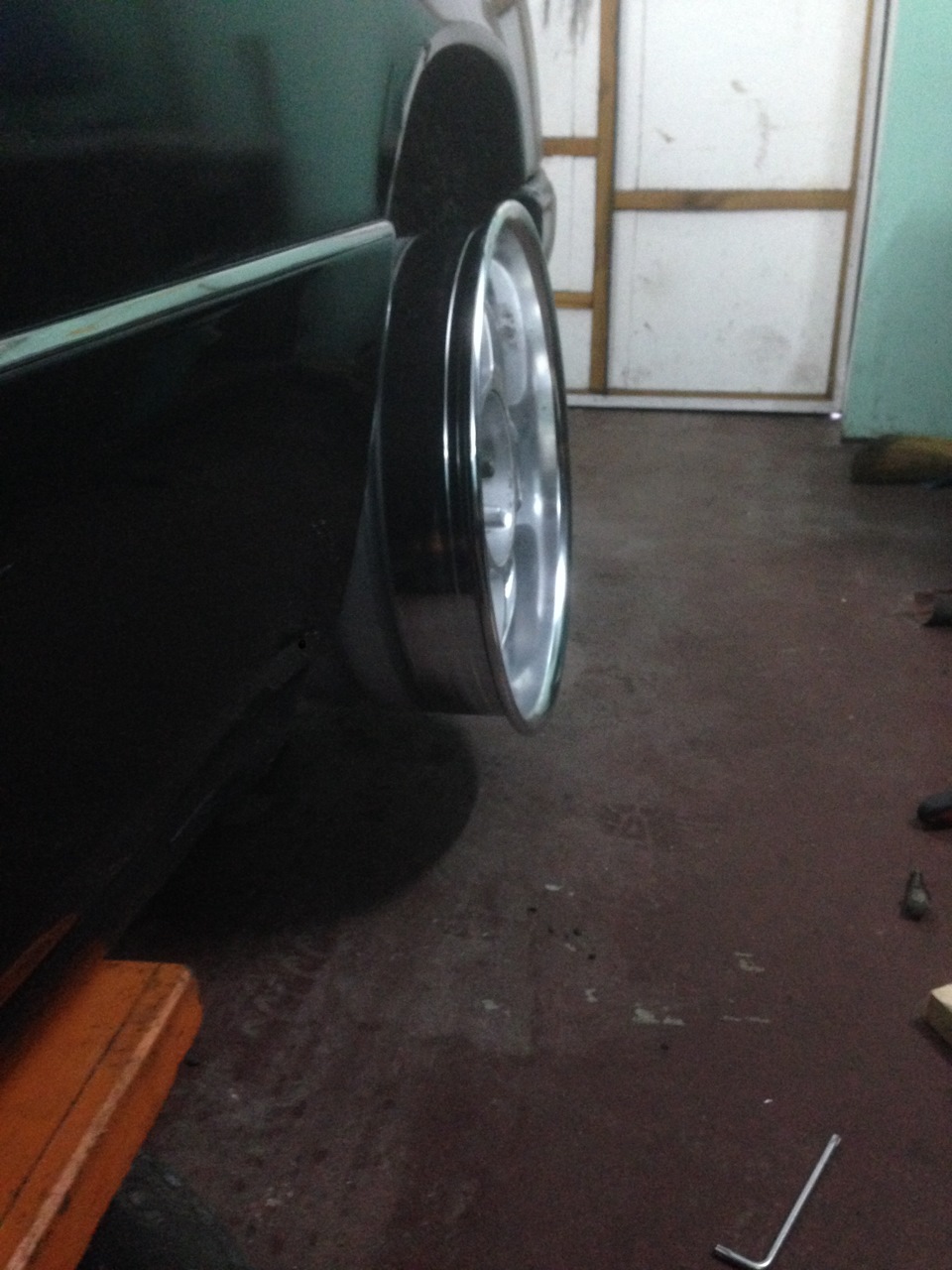 Продам разноширокие AMG Monoblock 2 3