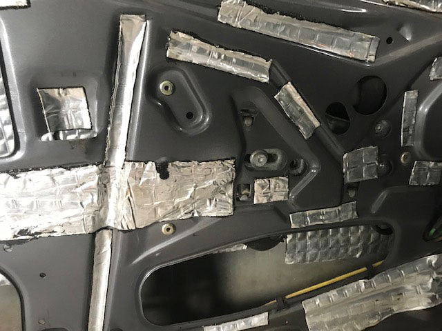 Ремонт склопідйомника, або що у нас спільного з родстером SL R129 4