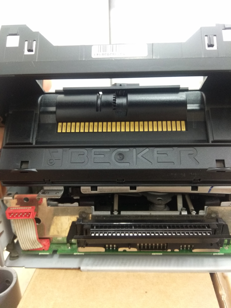 Becker Traffic Pro в w124 2