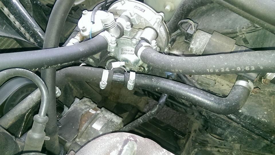 Правильне підключення обігріву газового редуктора на 102/103 двигуні мерседес. 1