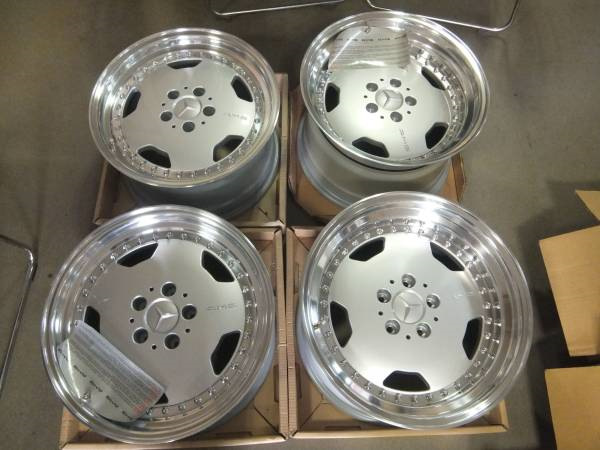 AMG Aero 3 Piece by OZ Racing скільки коштують нові? 1