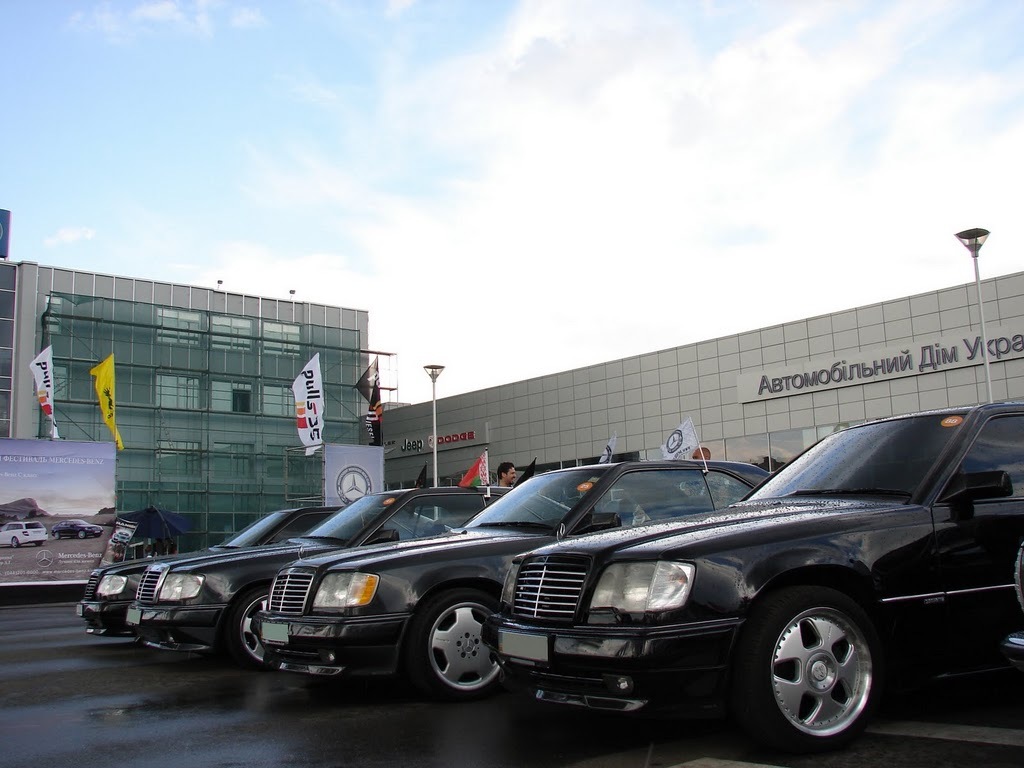 Ми на V Міжнародному зльоті власників Mercedes-Benz у Києві 4