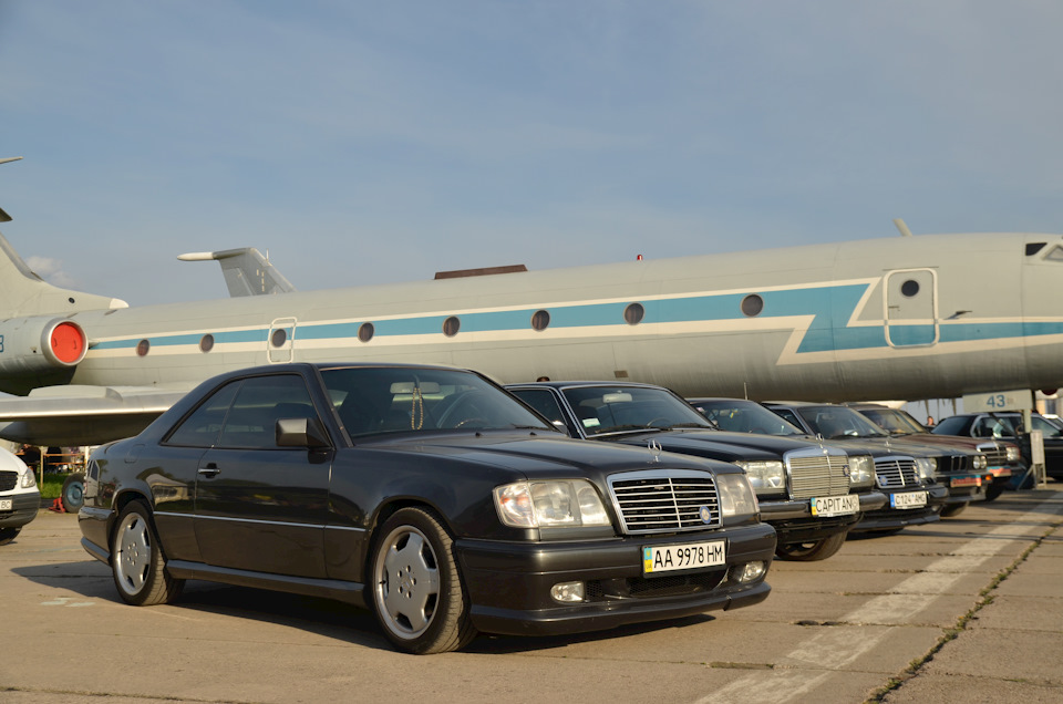 Old Car Land 2016 Весна 2