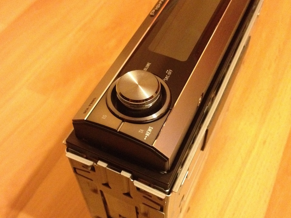 Процесорна магнітола Pioneer DEH-P88RS 3
