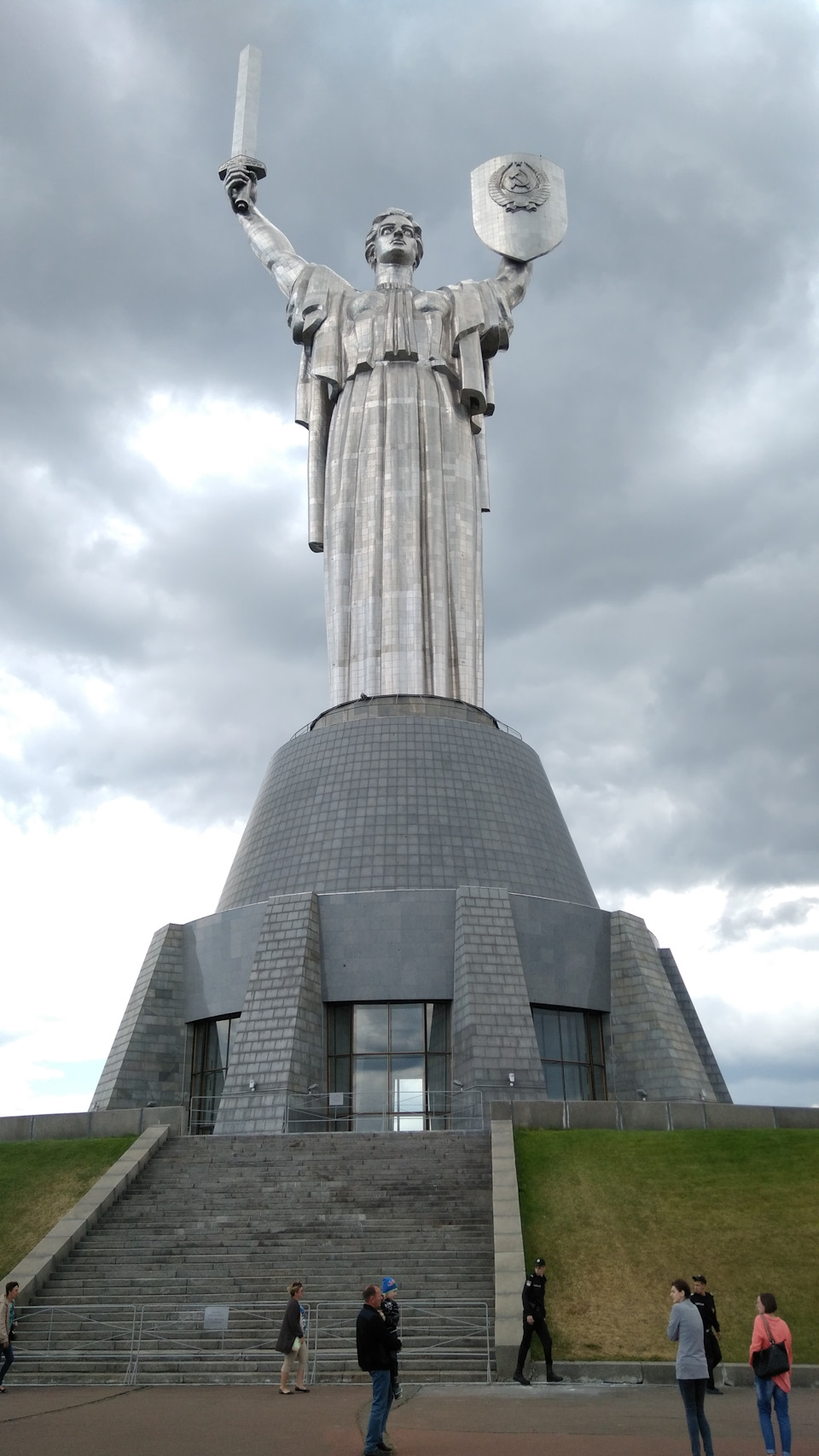 Вікенд в Києві, частина 1 - Батьківщина-мати 1