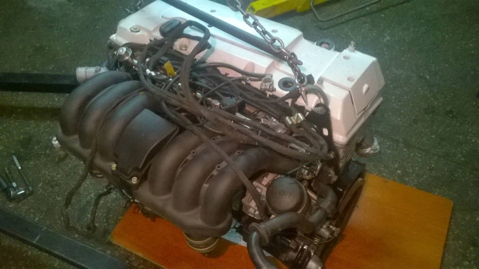 Обертання двигуна m104 E36AMG перед установкою в купешку 1