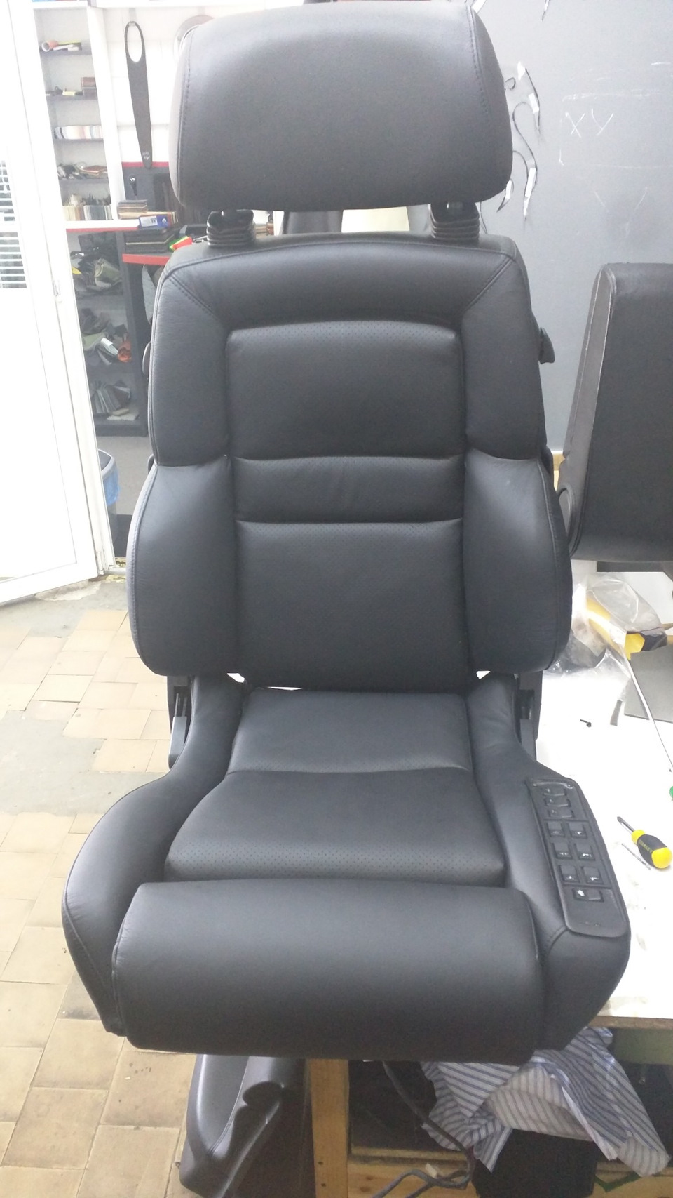 Легендарні Recaro CSE black leather. 1