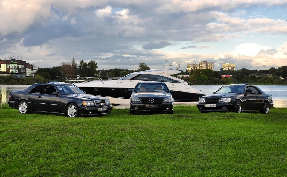 LUXURY OF MERCEDES-BENZ COUPES 2012 PHOTO_2