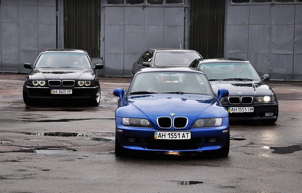 Mercedes-Benz Coupes Kyiv Photo Day 2016 (BMW vs MB) 1