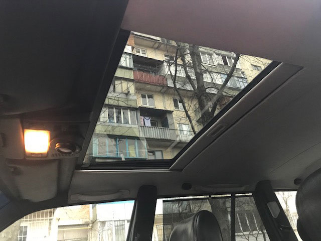 Встановив панорамний люк від W210 2