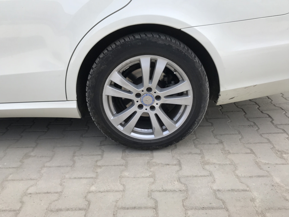 Ковпачки в ЦО дисків 3
