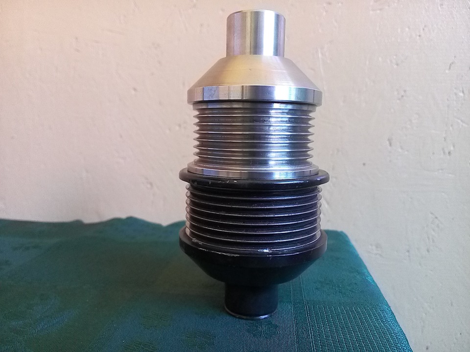 Зменшений шків на компресор Eaton M65 1