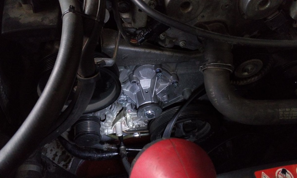 Заміна рідної помпи на нерідну…SKF water pump 1
