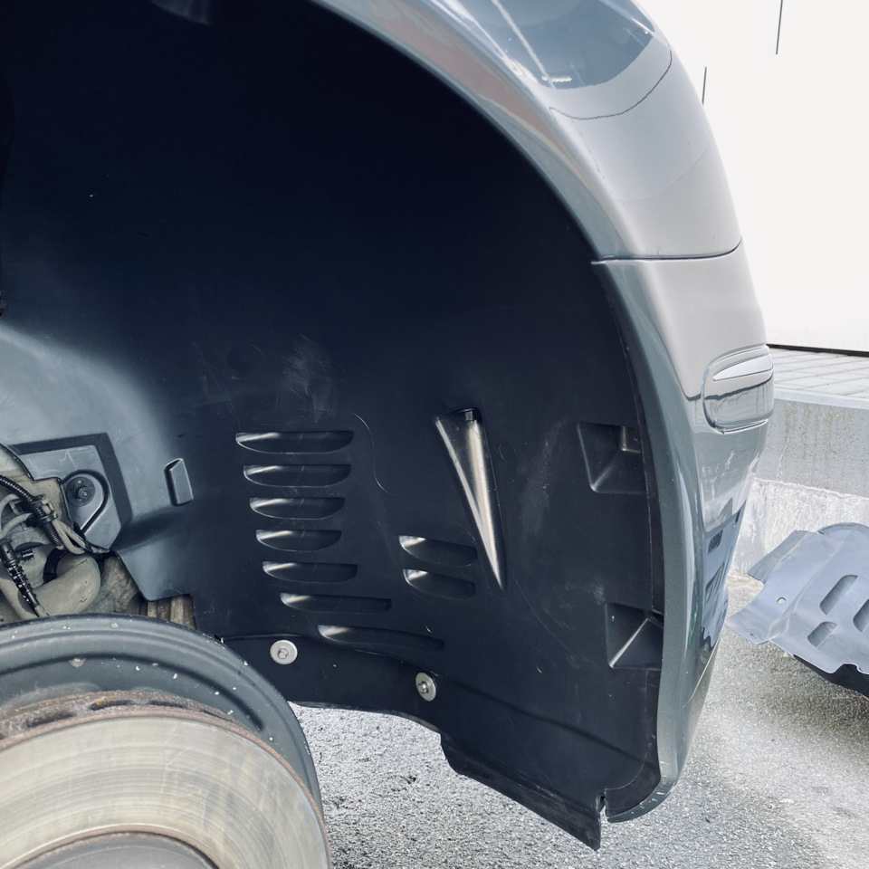 Підкрилки припливли 4