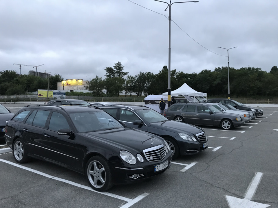Вівторок, караван, benzua 4