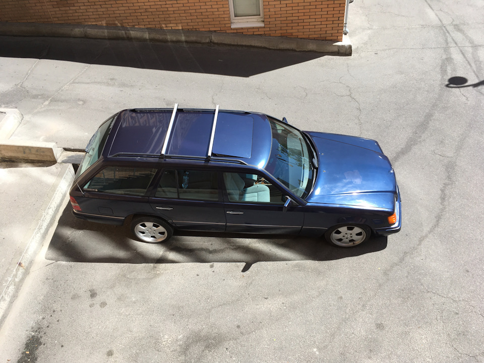 R17 від mb R129, 8,25j, et - не пам'ятаю скільки 2