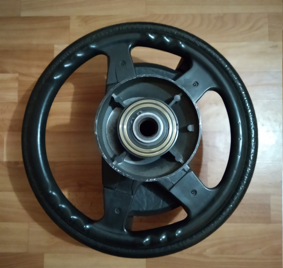 Кермо atiwe silberpfeil II той самий AMG 2