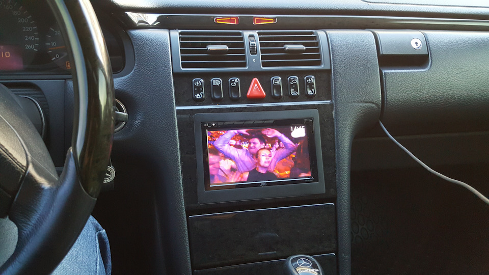 Apple CarPlay и Android Auto в мое авто 5