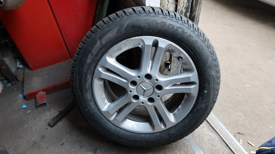 №26 Перевзулися на зиму. Goodyear UltraGrip Ice 2 225 55 R16 99T XL