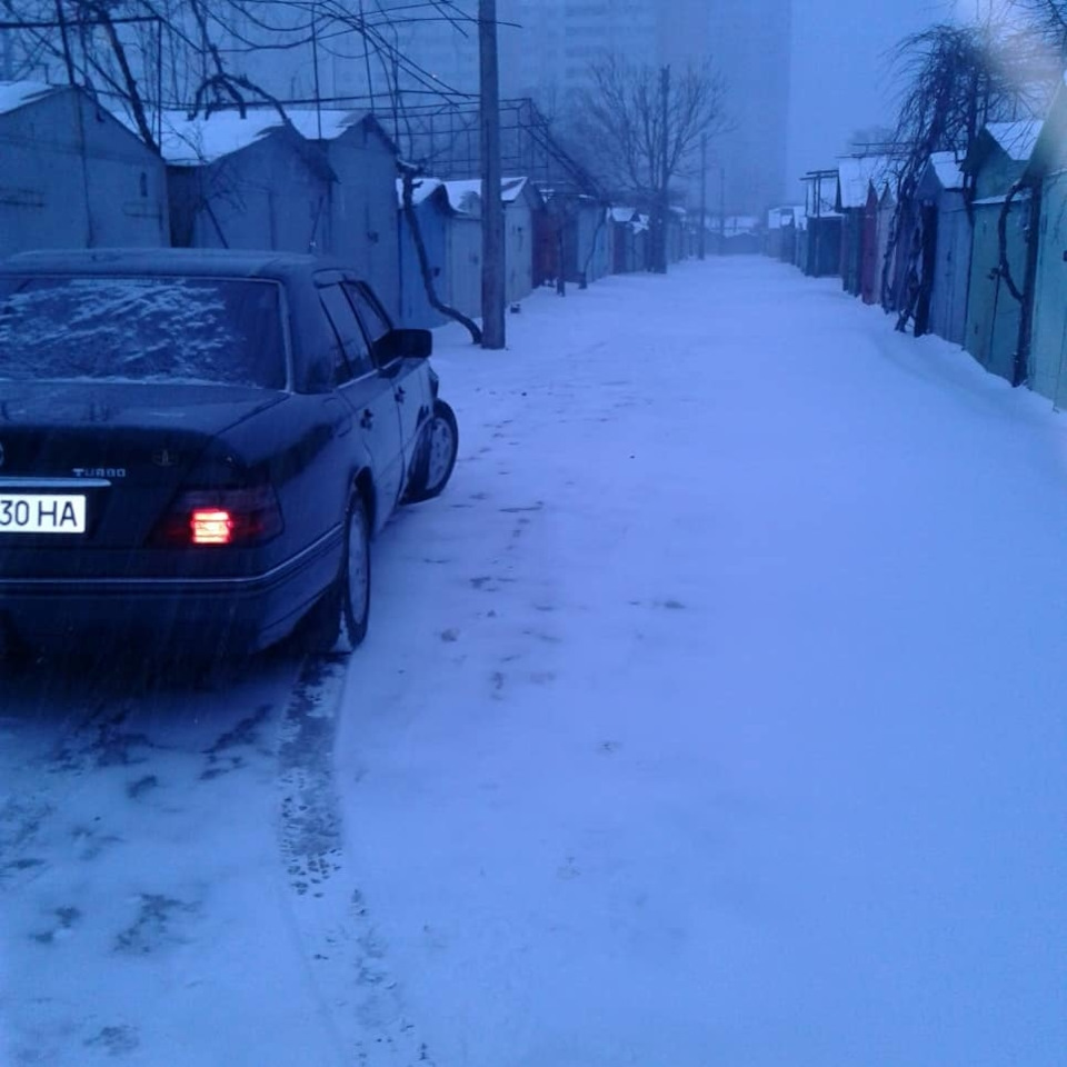Виїзд боїнгу в сніг 1