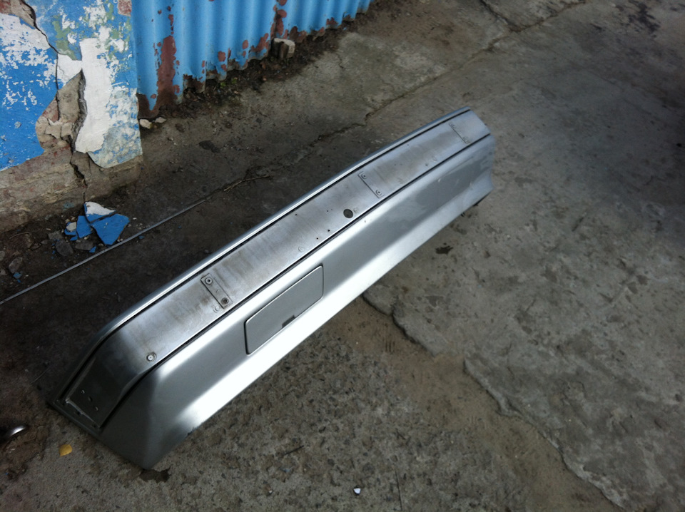 Продам бампер w124 1