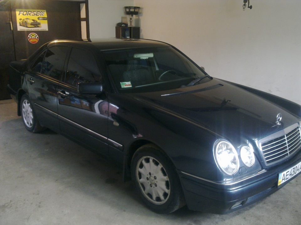 Фото Mercedes w210 5