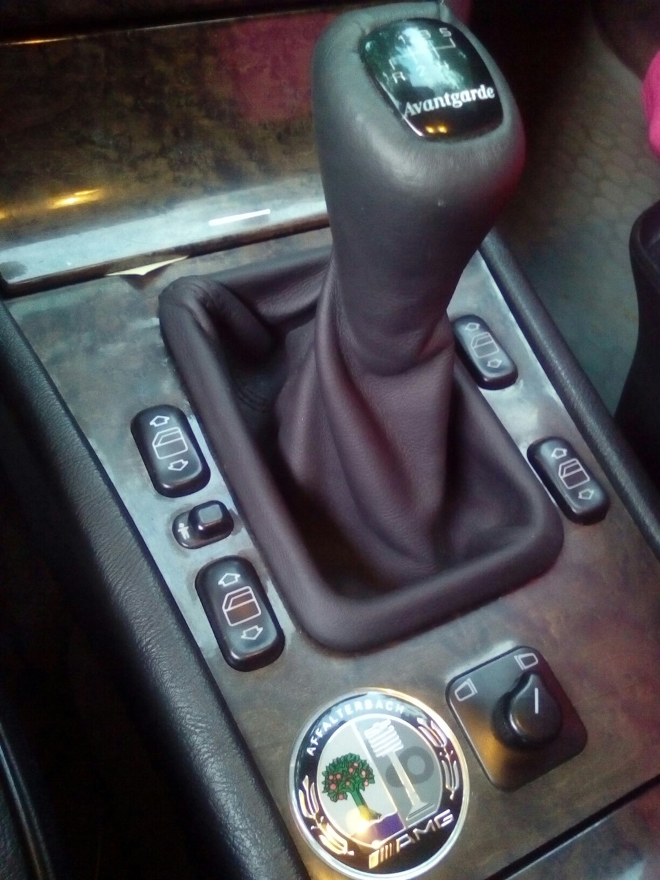 Mercedes w210 Перетягнув кермо та ручку МКПП 3