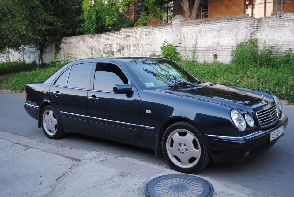 Mercedes w210 Рідний розмір 1