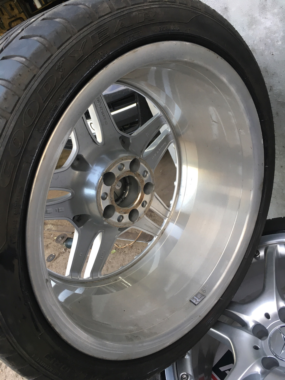 Mercedes W211 нові диски AMGr19 Cromodora A230 400 01 02 4