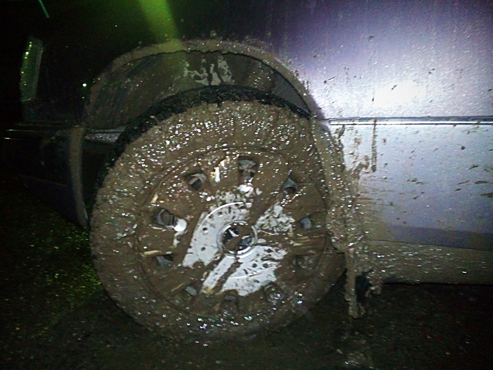 Запис №5. Перевірка позашляхових якостей W124 3