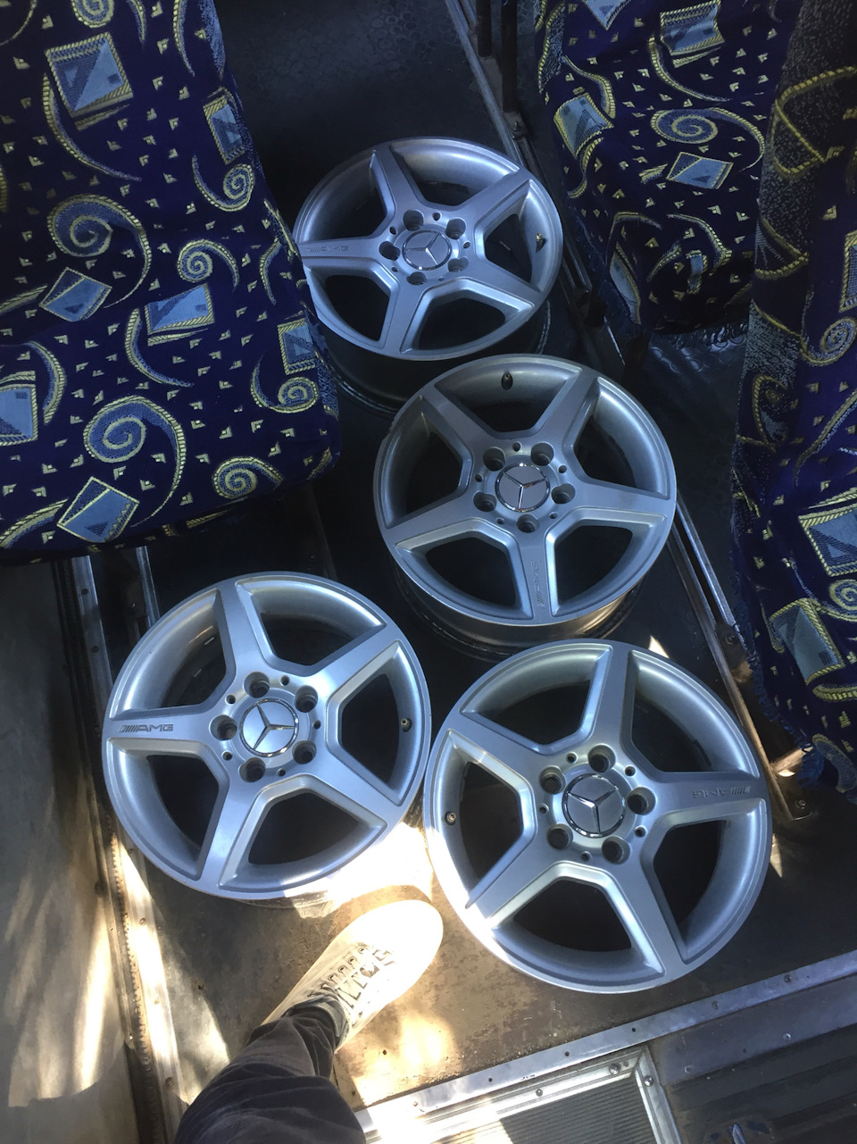 Нові диски R15 1