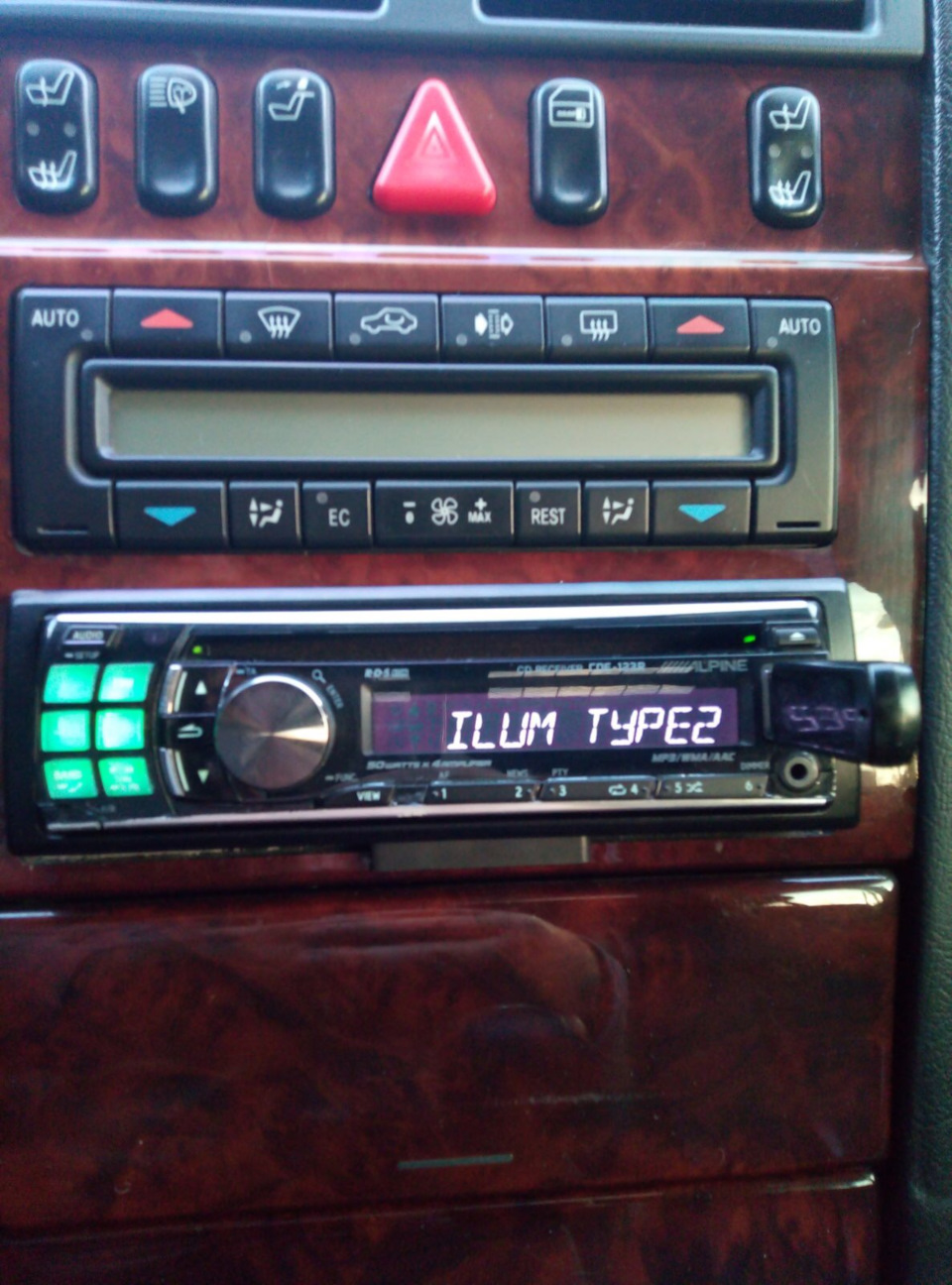 ALPINE CDE-123 R 3
