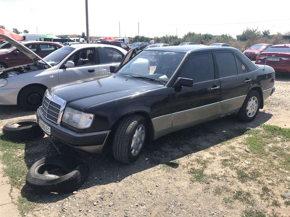 Продам W124 200D 1