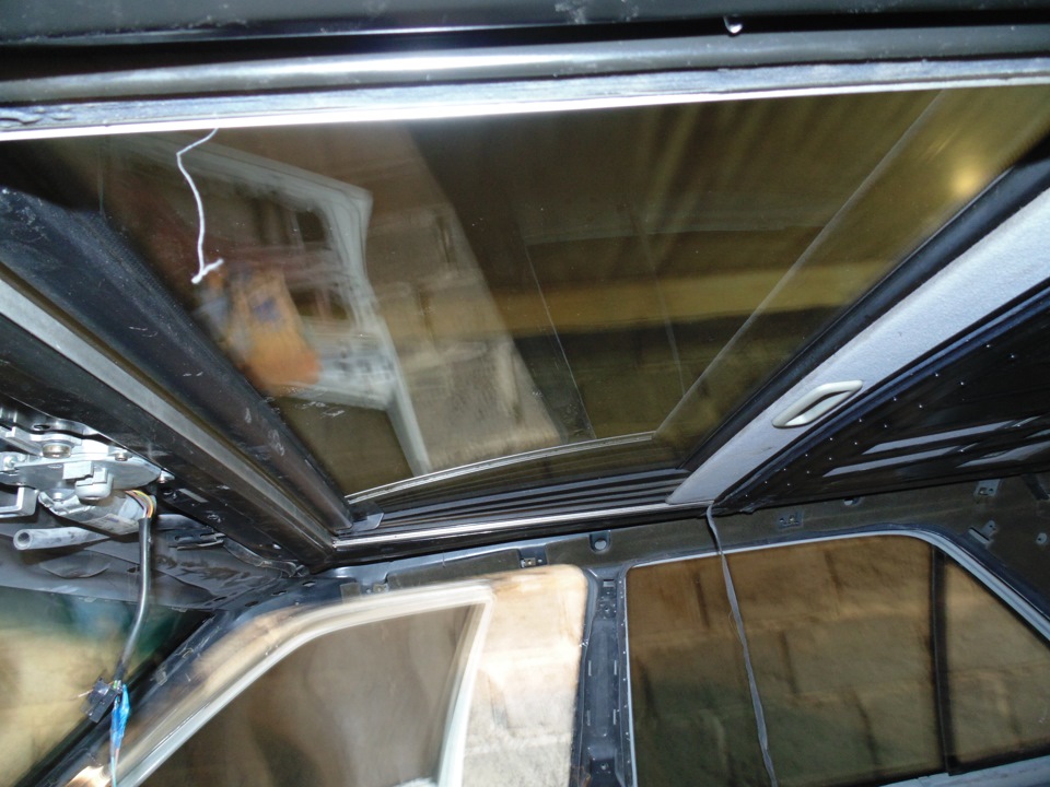 Встановлення люка від w210 на w124. 1