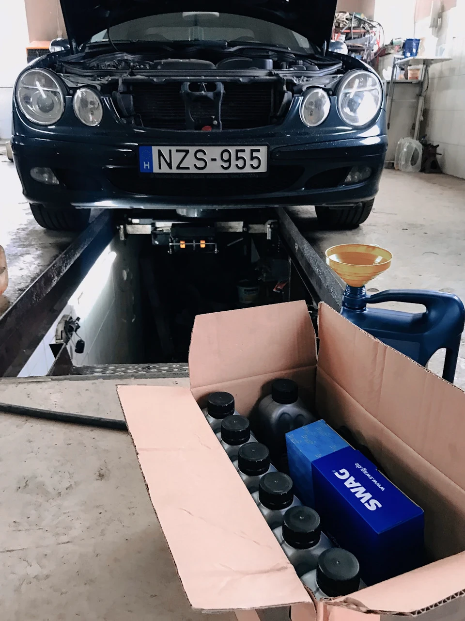 Заміна мастила в АКПП