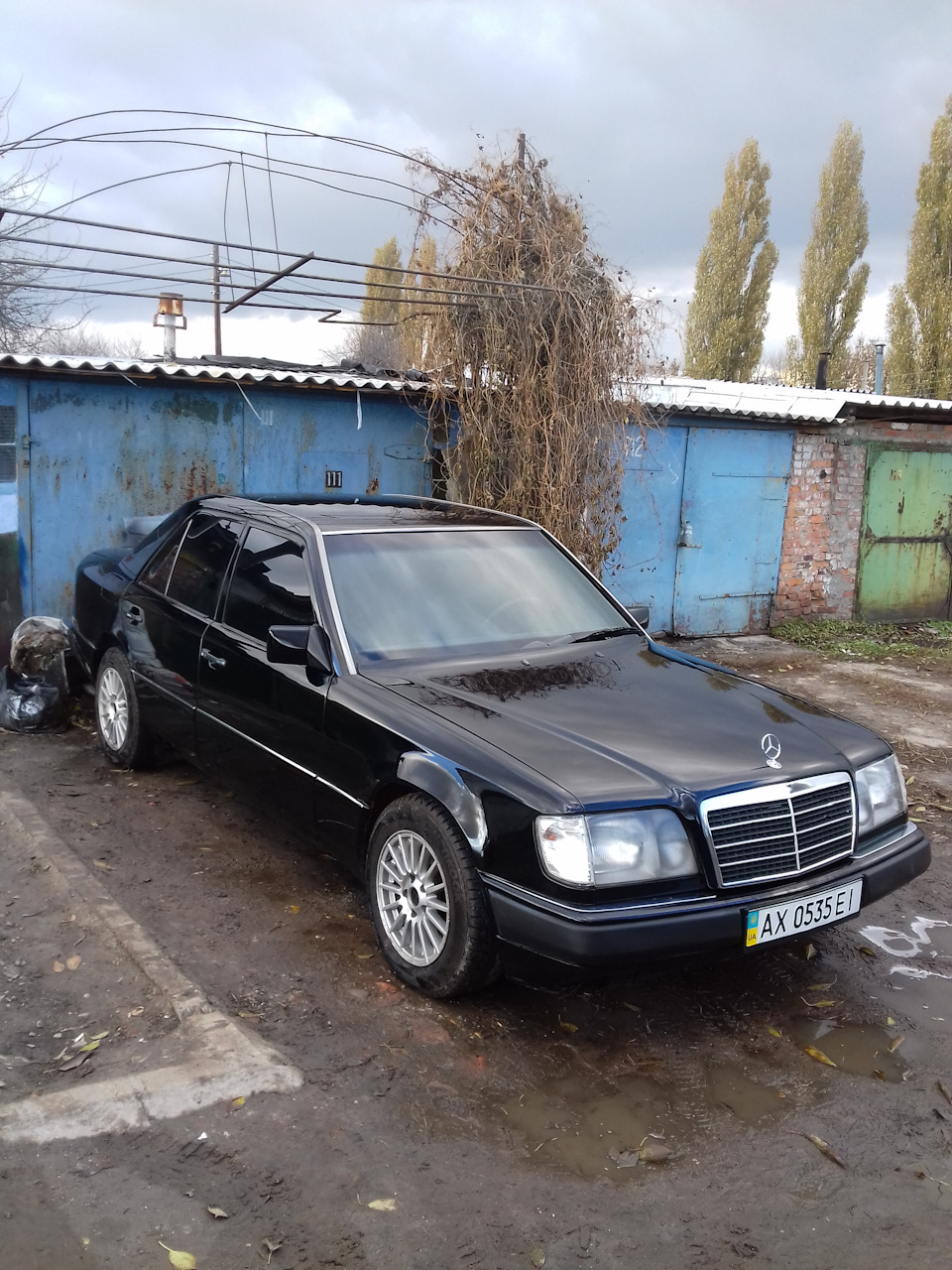 Продам W124 E320 4