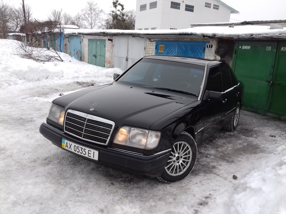 Продам W124 E320 1