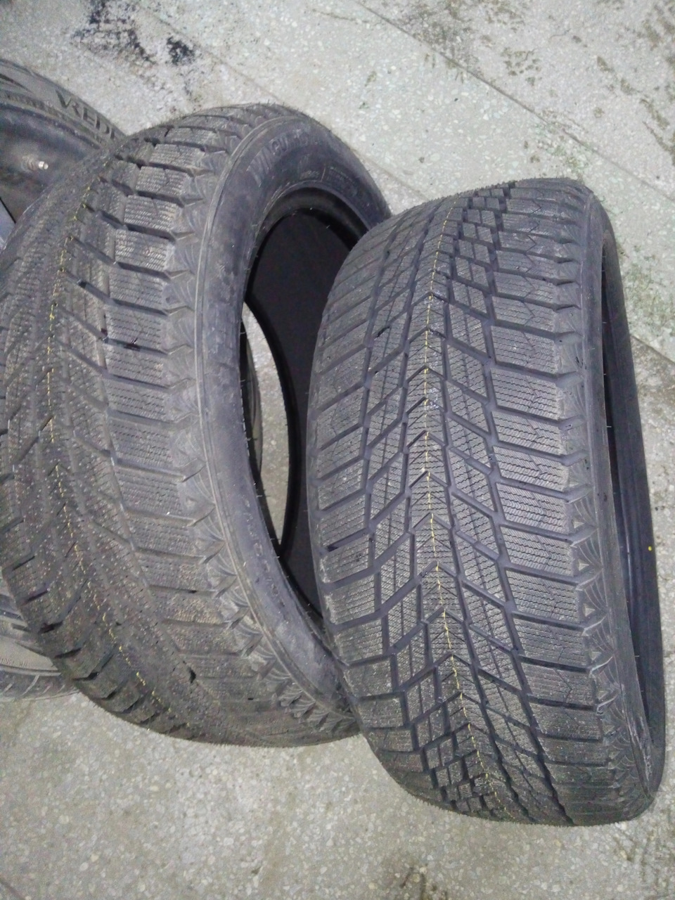 Відгук про зимові шини Nexen WinGuard ice Plus WH43 1