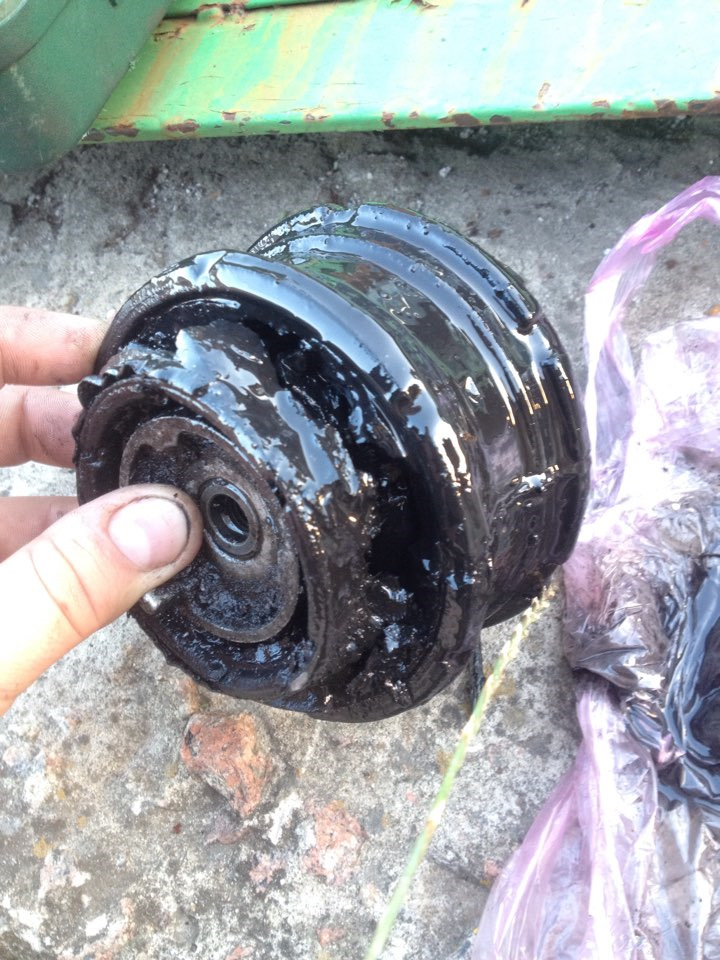 Замінив подушку двигуна 2